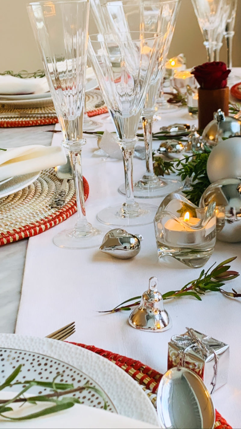 Christmas Table Settings