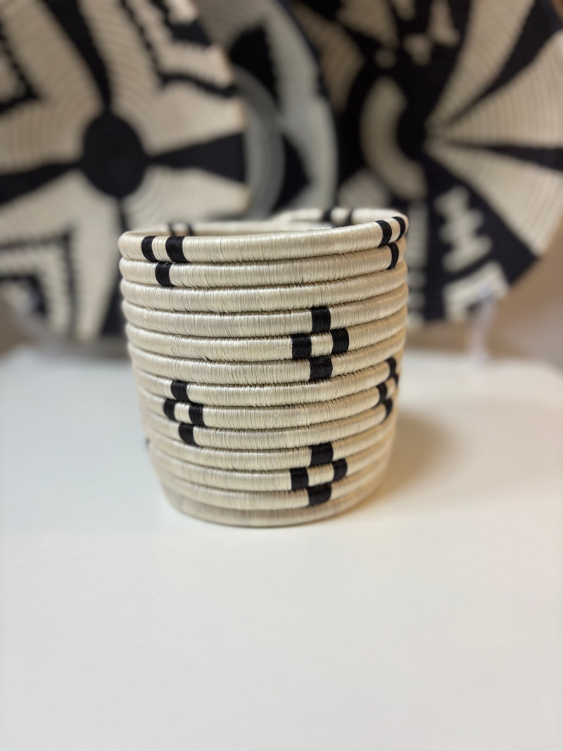 Rwanda basket