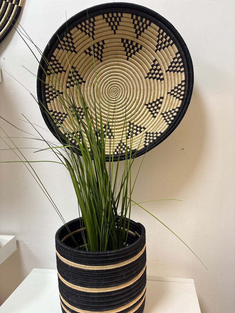 Rwanda basket