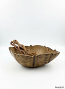 Paniery hand-carved wooden sun bowl with decorative serving spoons. Natural wood, organic shape, artisanal craft from Kenya.