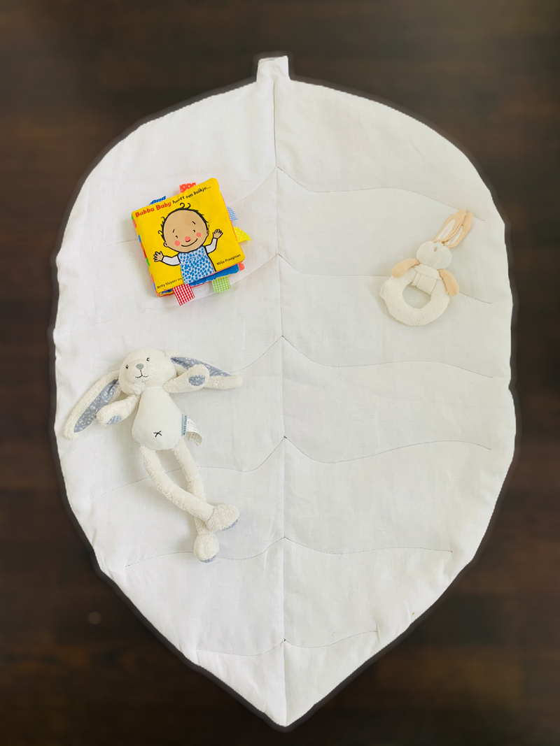 Leaf  play mat from natural linen
